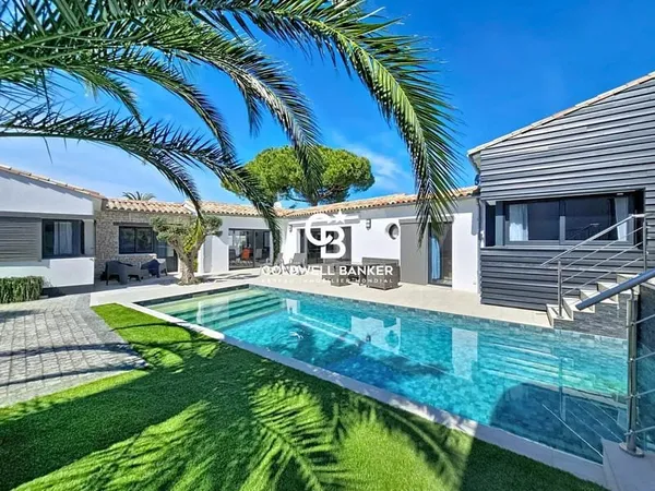 Villa d'Exception avec piscine à 200m de la plage sur l'Île de Ré