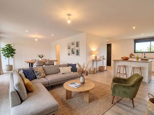 Appartement Craponne 5 pièces 137 m2, pas de vis à vis, bien placé, parkings et terrasse