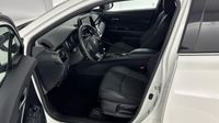 Toyota C-Hr 122h Edition 2WD E-CVT MY22 — photo 12