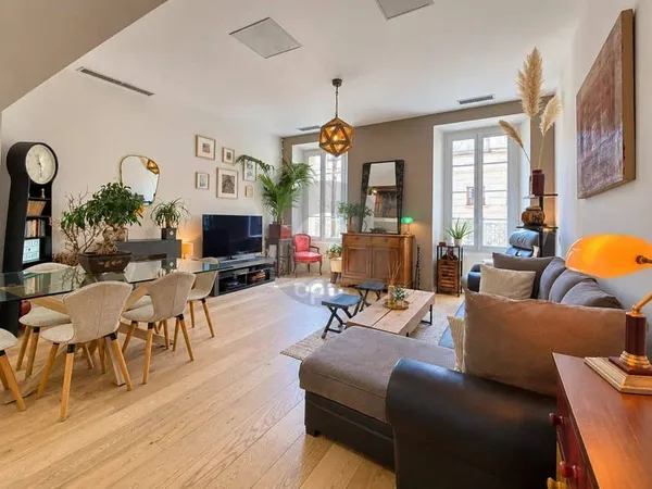Appartement 4 pièces 87 m²