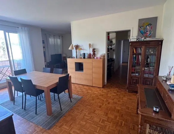 Appartement familial - 100 M2
