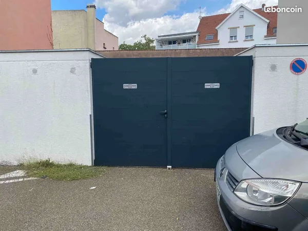 A louer un garage r de la Chapelle à Strasbourg Neudorf