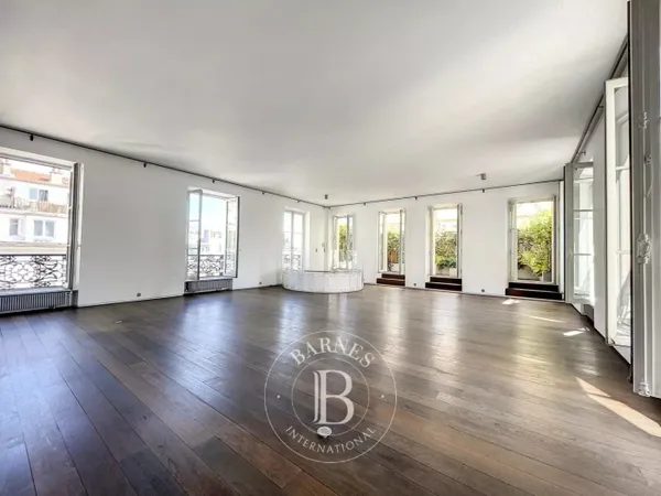 Le service location de la Maison BARNES vous présente ce bien :