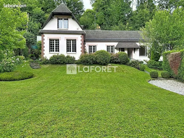 Maison 7 pièces 132 m²