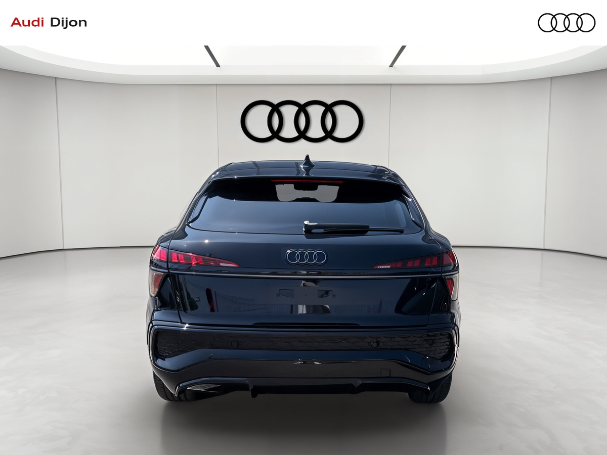 Audi Q3 Sportback e-hybrid 272 ch S tronic 6 — photo 4