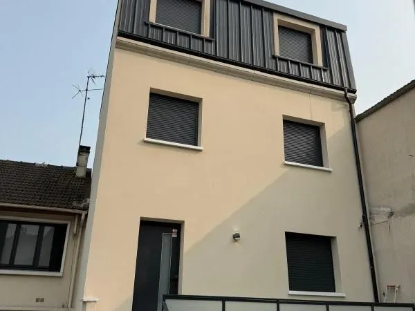 Maison 5 pièces 160 m²