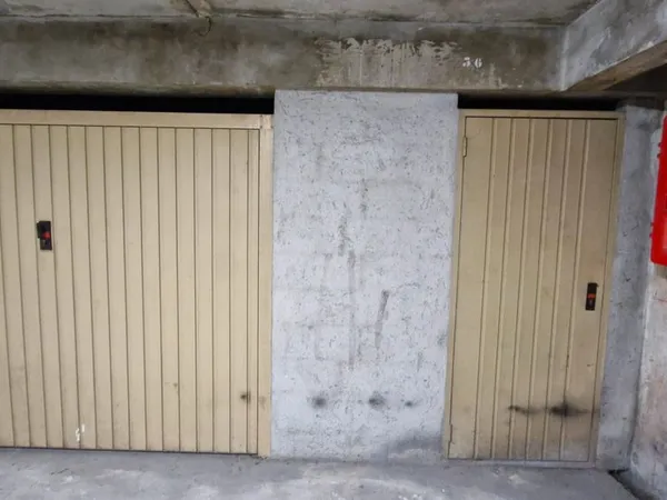 Garage + cave attenante