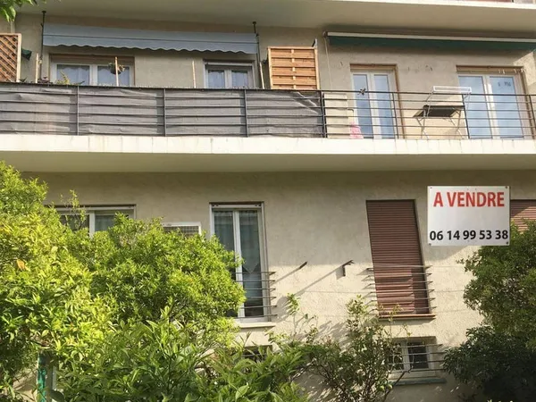 Immeuble 230 m²