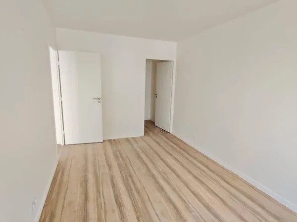 Appartement 4 pièces 77 m²