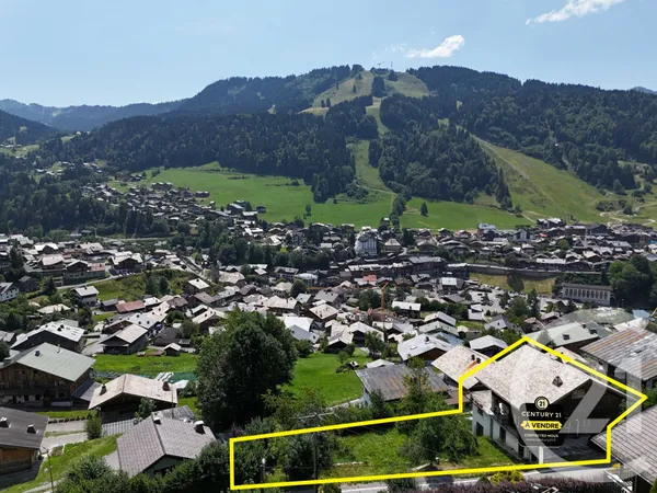 Maison 9 pièces 334 m²