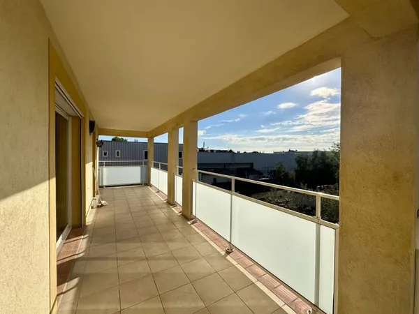 Appartement 3 pièces 77 m²