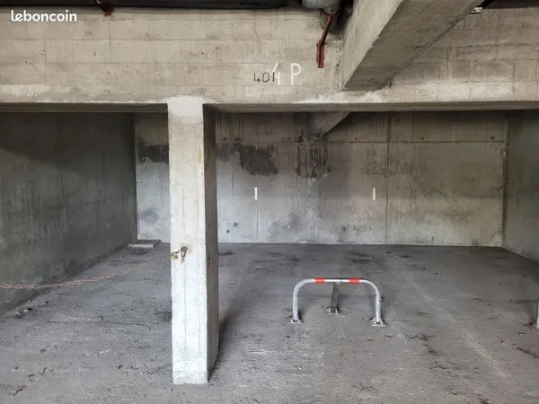 Vente place parking souterrain super besse