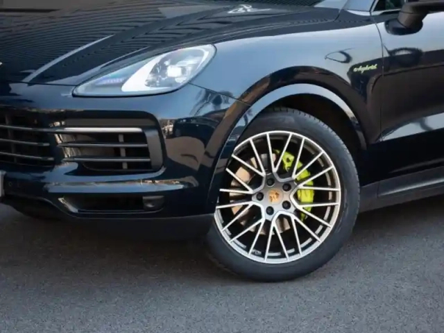 Porsche Cayenne coupé 3.0 v6 462ch e-hybrid platinum edition — photo 11