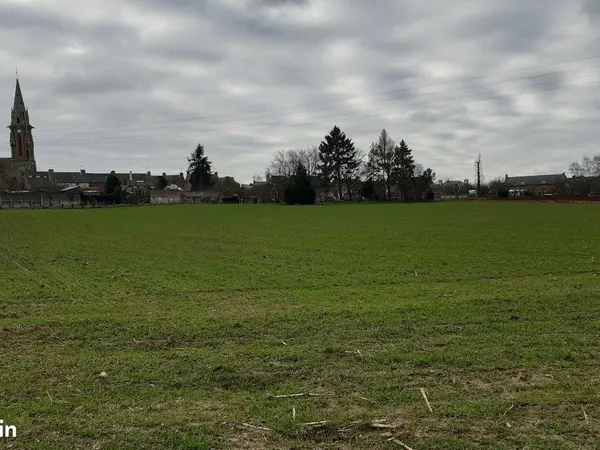 Terrain à bâtir de 326 m² à MEILLAC (35)