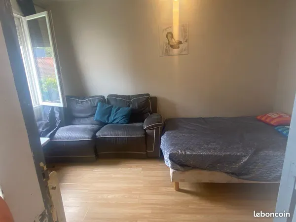 Urgent colocation disponible de suite
