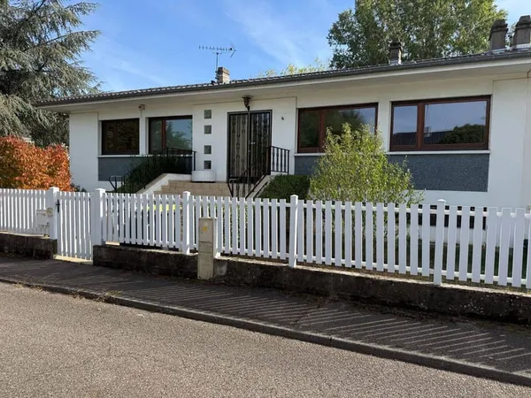 Maison 8 pièces 185 m²