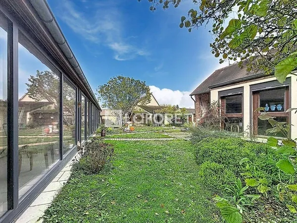 Maison 3 pièces 153 m²
