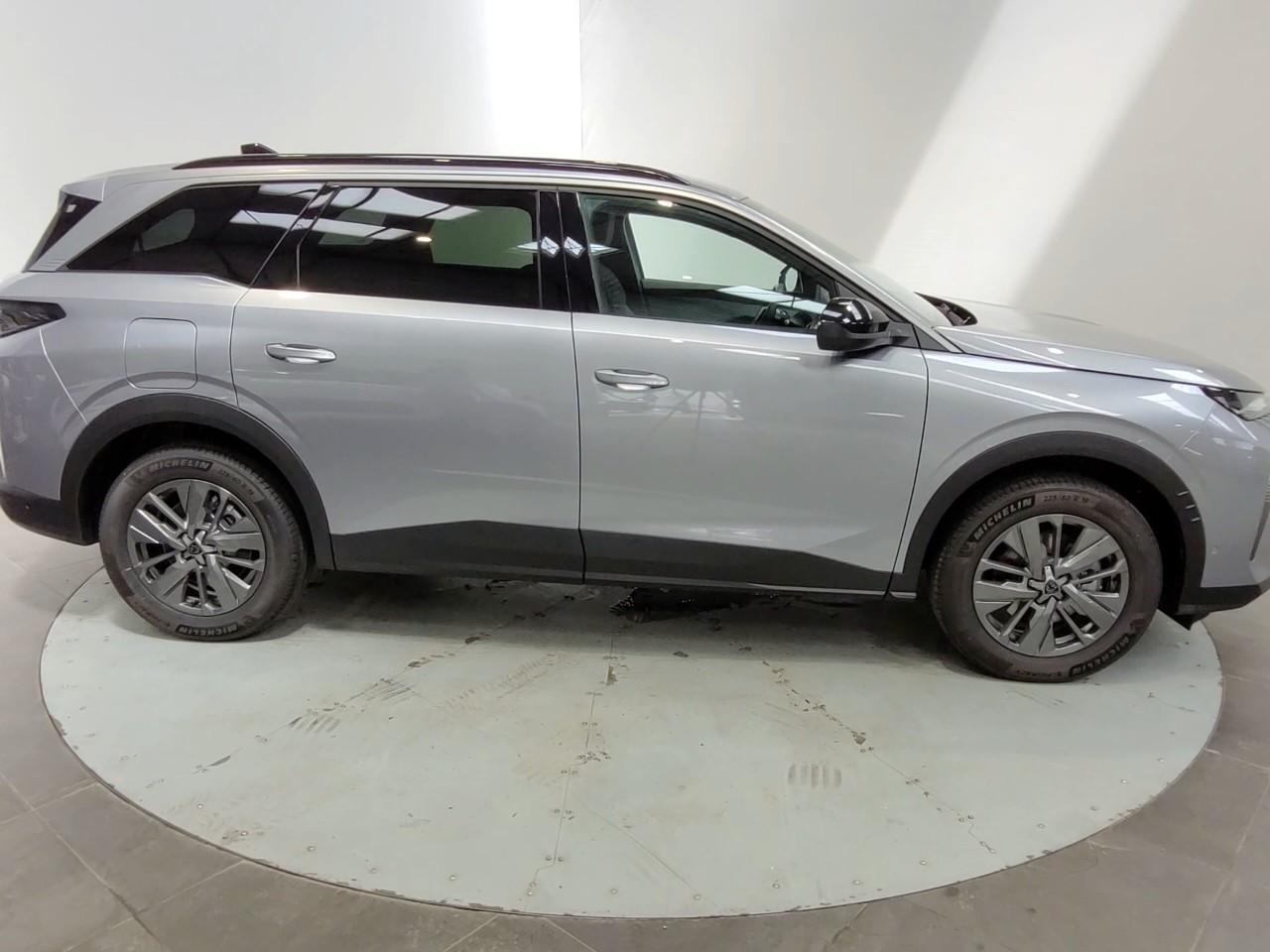 Peugeot 5008 hybrid 145 ch e-dcs6 allure — photo 6