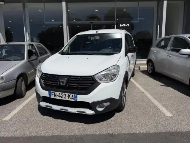 Dacia Lodgy blue dci 115 7 places sl techroad — photo 2