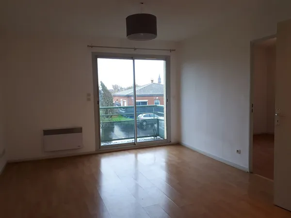 31600 LHERM: Appartement T2 à louer