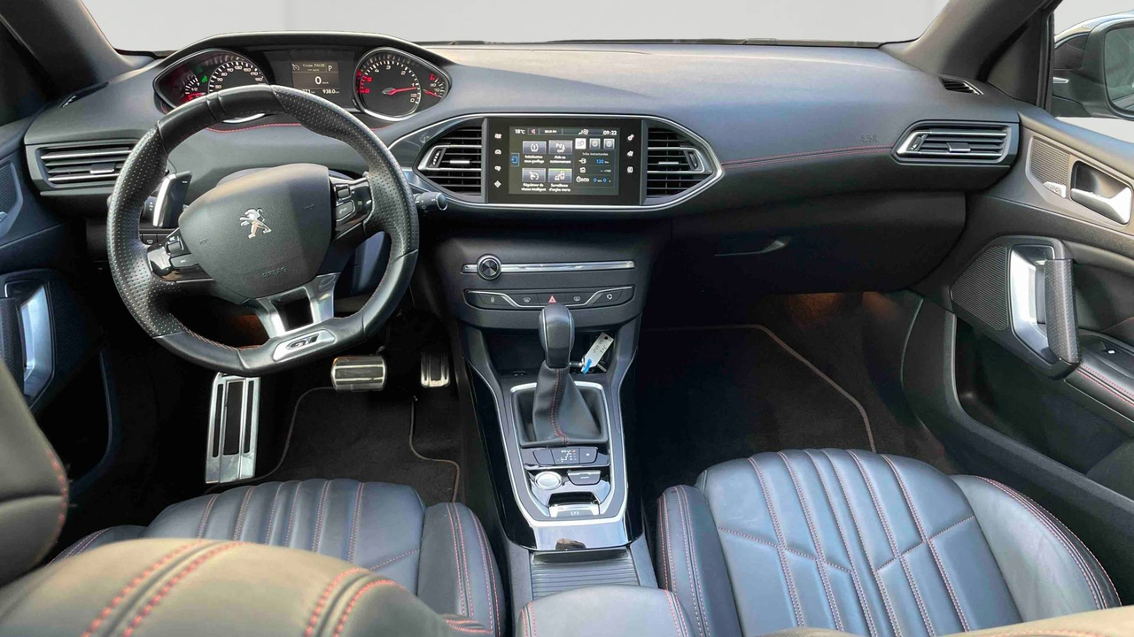 Peugeot 308 2.0 BlueHDi 180ch S&amp;S EAT6 — photo 6