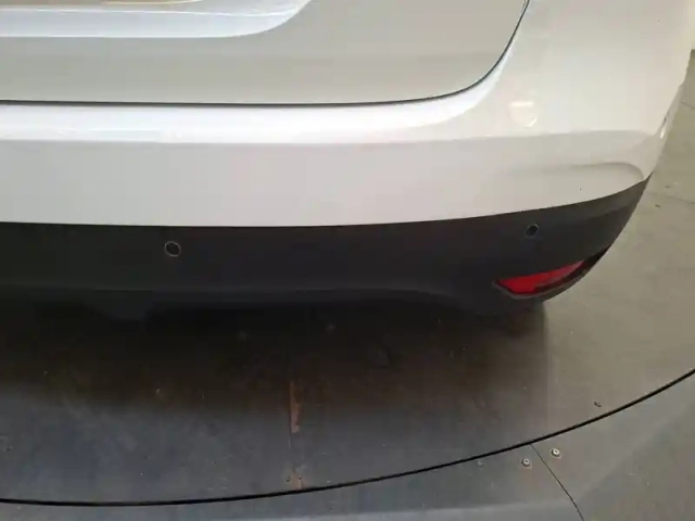 Renault Scenic tce 140 fap — photo 12