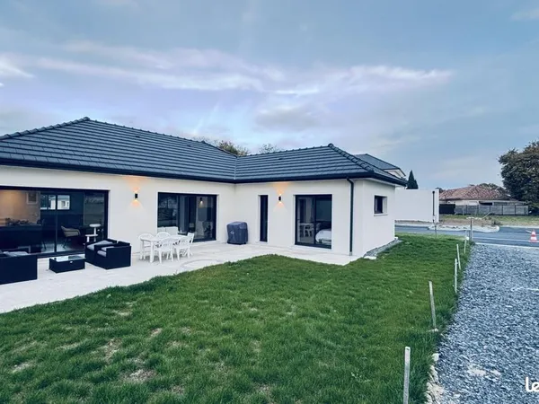 Maison 4 pièces 120 m²