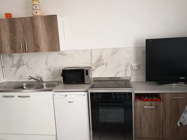 Appartement meublé a loué a l année où au Mois