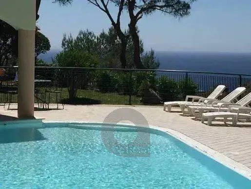 Appartement 3 pièces 49 m²