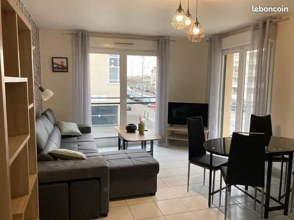 Appartement meublé T2 44m² à CAEN (Beaulieu) - disponible courant septembre