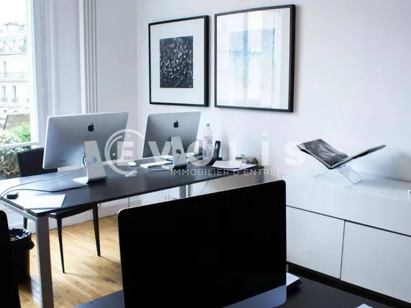 Bureaux 44 m²
