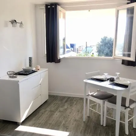 Location perros guirec