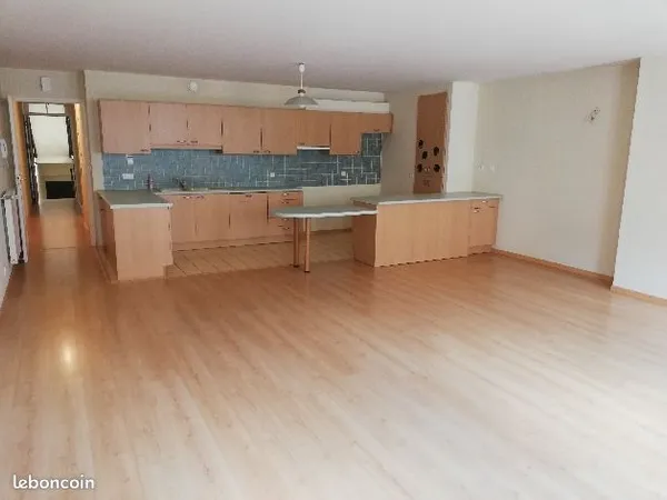 Appartement 3 pièces 83 m²