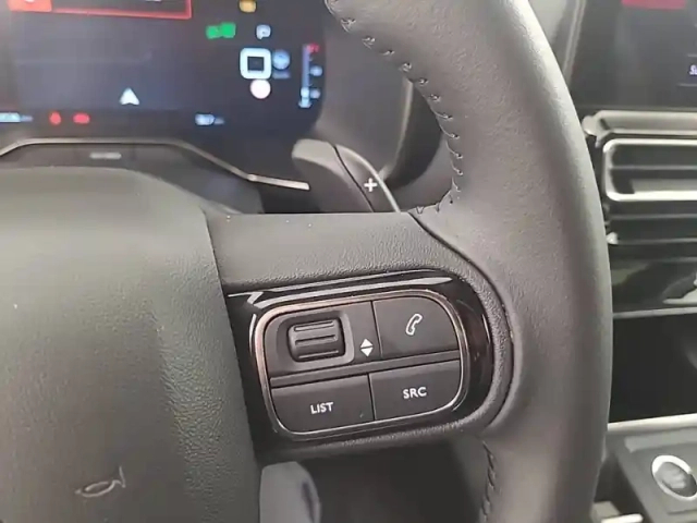 Citroën C5 Aircross hybride 145 ch e-dcs6 — photo 21