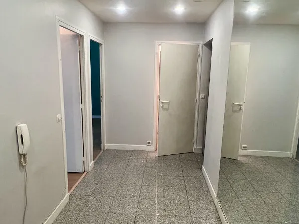 Local Professionnel Paris 50 m2