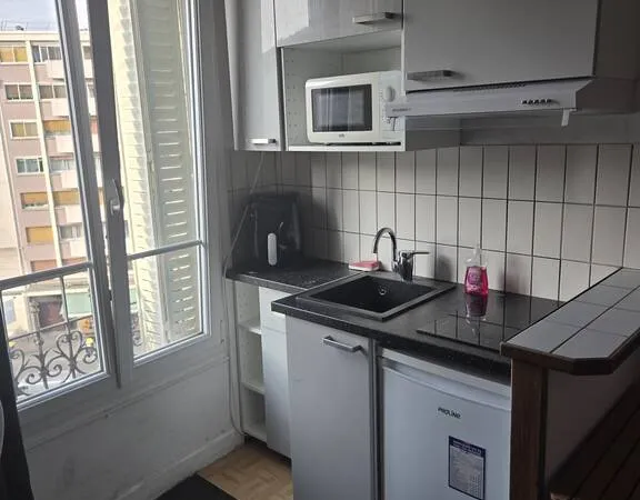 Studio 1 pièce 17 m²