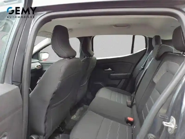 Dacia Sandero tce 110 — photo 10