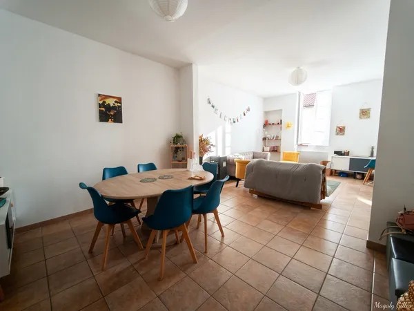 NIMES - VAUBAN | T4 avec balcon de 6 m2  Proche Fac &amp; Centre