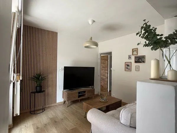 ✨ T5 92m² entièrement rénové - Dernier étage - Balcon 11 m² - 3 chambres