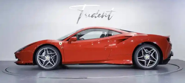 Ferrari F8 tributo 3.9  v8 biturbo 720ch — photo 25