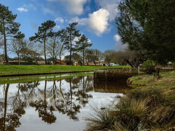 Hossegor centre, maison au calme à deux pas du lac et des commerces