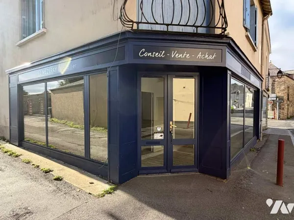 Local d'activités 2 pièces 39 m²
