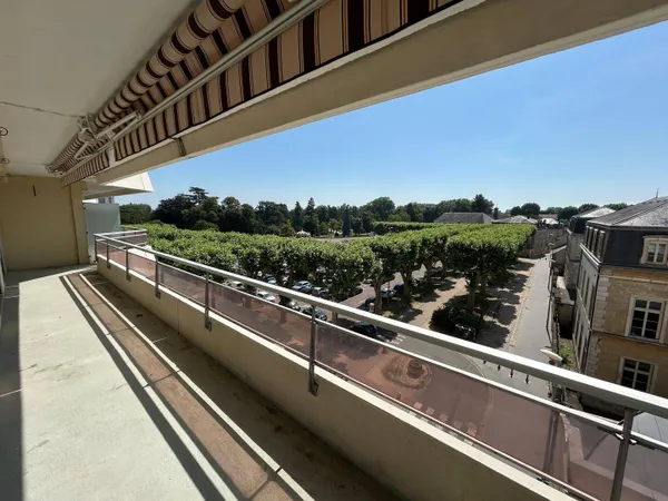 Appartement 8 pièces 123 m²