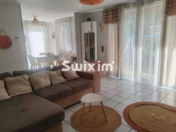 Maison de plain-pied 5 pièces 83 m²