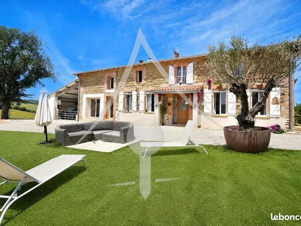 Maison 306 m² Le Pin-Murelet