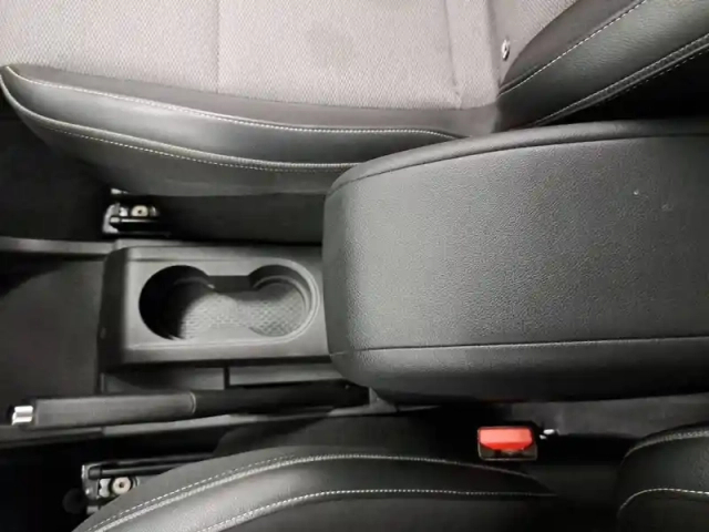 Renault Kangoo blue dci 115 edc — photo 5