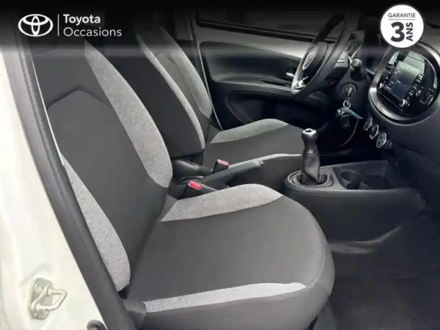 Toyota Aygo X 1.0 vvt-i 72ch dynamic my23 — photo 6