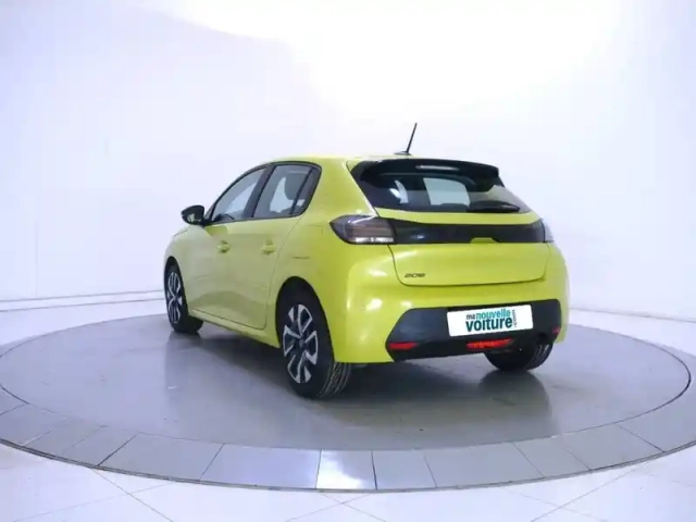 Peugeot 208 puretech 100 s&amp;s bvm6 — photo 7
