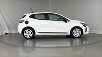 Renault Clio 1.0 TCe 90ch Evolution - 24 — photo 4