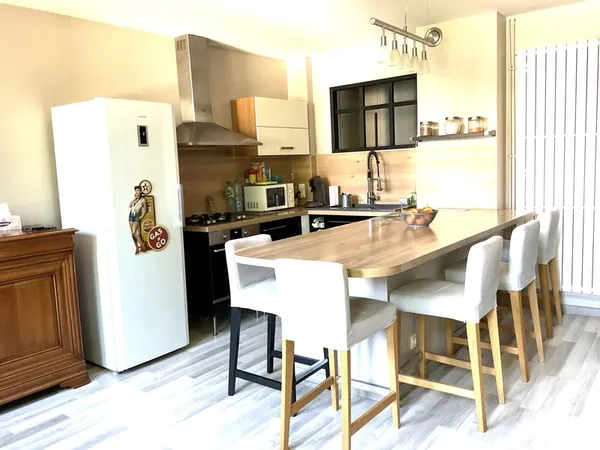 SECTEUR FRESNOY grand T 2 avec parking